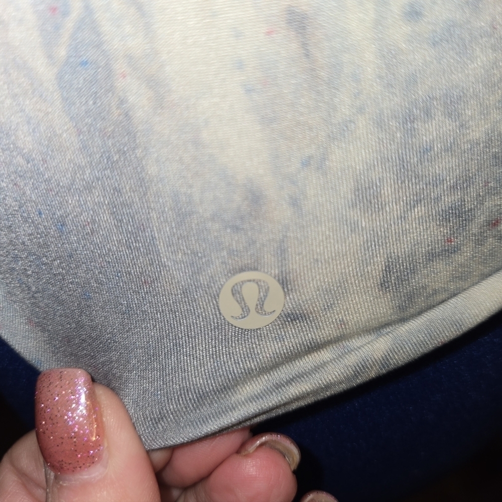 Lululemon Gray Blue Tie-Dye Gym Top "RARE" TIE DYE PRINT. ATHLETIC WOMENS TOP - Picture 8 of 8